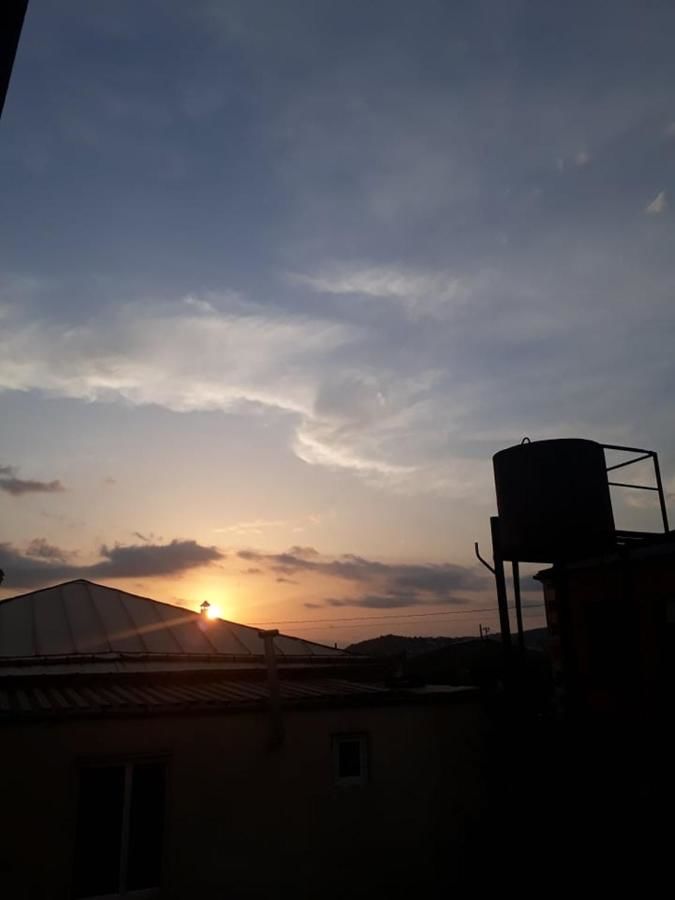 Дома для отпуска Irodion Edoshvili Street #15 Кутаиси